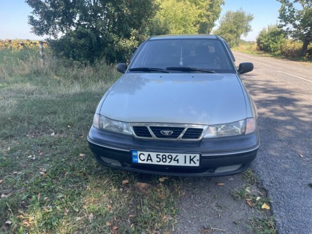 Серый Дэу Нексия, объемом двигателя 1.5 л и пробегом 180 тыс. км за 1850 $, фото 2 на Automoto.ua