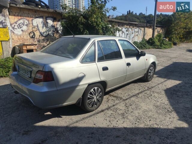 Сірий Деу Нексія, об'ємом двигуна 1.6 л та пробігом 38 тис. км за 2800 $, фото 6 на Automoto.ua