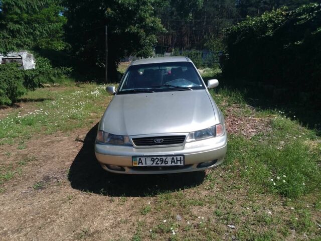 Сірий Деу Нексія, об'ємом двигуна 1.5 л та пробігом 171 тис. км за 2100 $, фото 3 на Automoto.ua