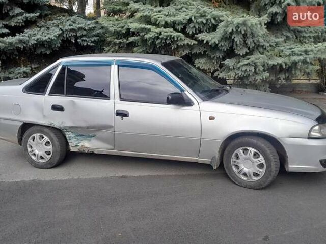 Дэу Нексия 2008 в Хмельницком на Automoto.ua Серый Дэу Нексия, объемом двигателя 1.5 л и пробегом 127 тыс. км за 750 $, фото 3 на Automoto.ua