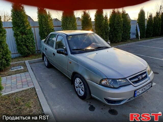Серый Дэу Нексия, объемом двигателя 1.5 л и пробегом 276 тыс. км за 1499 $, фото 5 на Automoto.ua