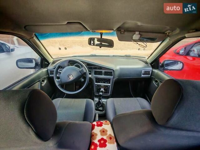 Серый Дэу Нексия, объемом двигателя 1.5 л и пробегом 195 тыс. км за 2600 $, фото 10 на Automoto.ua
