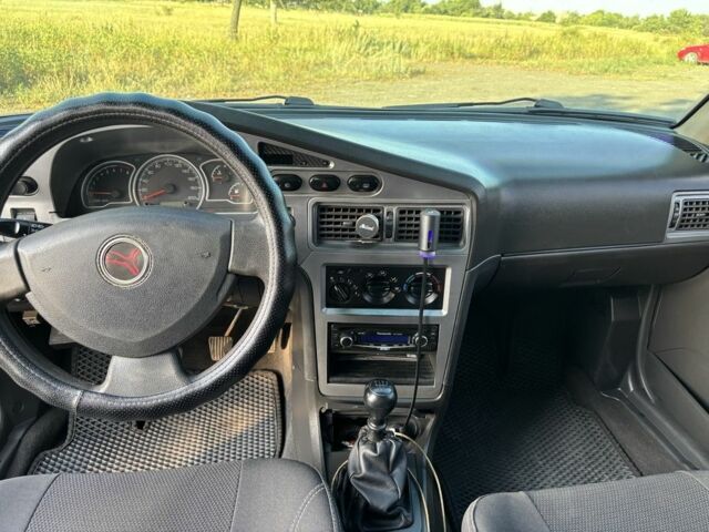 Серый Дэу Нексия, объемом двигателя 1.5 л и пробегом 280 тыс. км за 1300 $, фото 7 на Automoto.ua