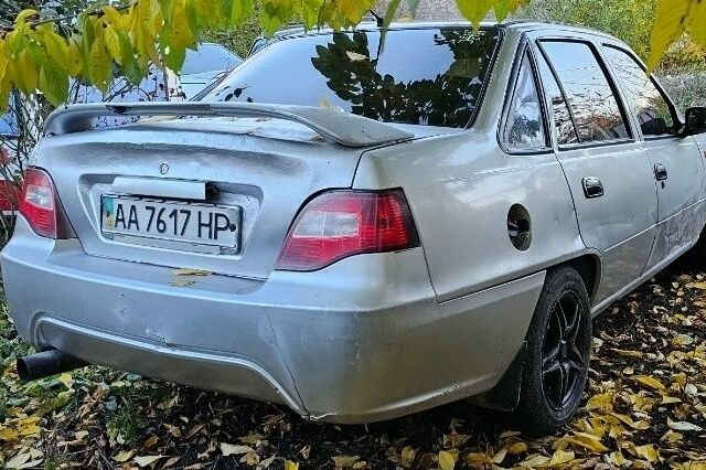 Деу Нексія 2009 у Жашкове на Automoto.ua Сірий Деу Нексія, об'ємом двигуна 0 л та пробігом 160 тис. км за 1100 $, фото 3 на Automoto.ua