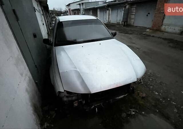 Сірий Деу Нексія, об'ємом двигуна 1.5 л та пробігом 200 тис. км за 1000 $, фото 1 на Automoto.ua