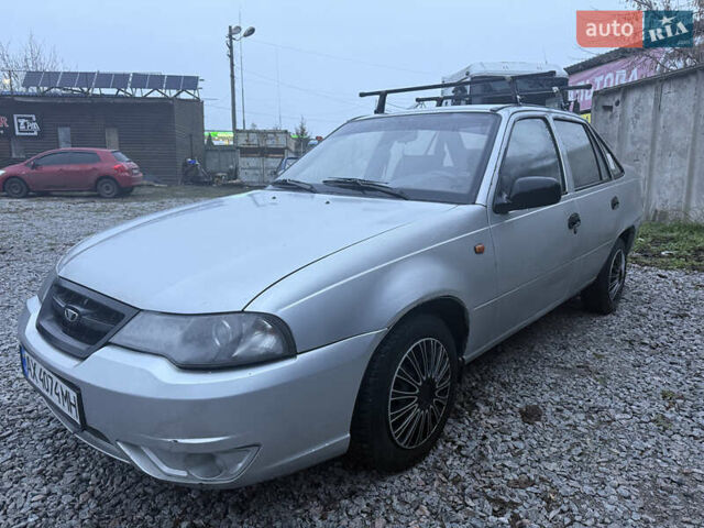 Сірий Деу Нексія, об'ємом двигуна 1.6 л та пробігом 144 тис. км за 1700 $, фото 2 на Automoto.ua