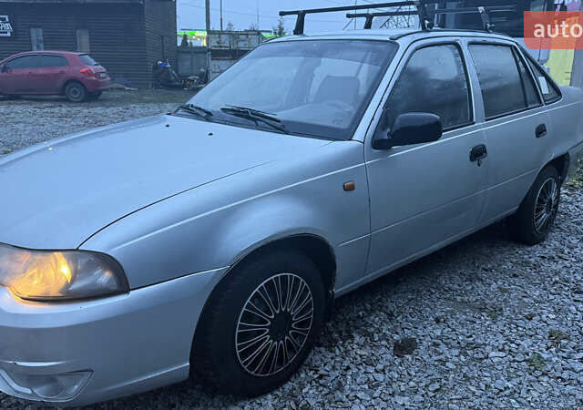 Сірий Деу Нексія, об'ємом двигуна 1.6 л та пробігом 144 тис. км за 1700 $, фото 10 на Automoto.ua