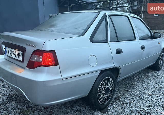 Сірий Деу Нексія, об'ємом двигуна 1.6 л та пробігом 144 тис. км за 1700 $, фото 8 на Automoto.ua