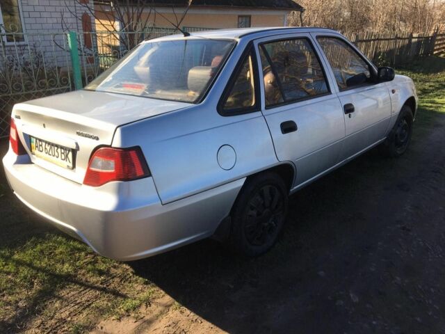 Серый Дэу Нексия, объемом двигателя 1.5 л и пробегом 141 тыс. км за 2300 $, фото 2 на Automoto.ua