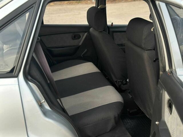 Серый Дэу Нексия, объемом двигателя 1.6 л и пробегом 106 тыс. км за 2900 $, фото 16 на Automoto.ua