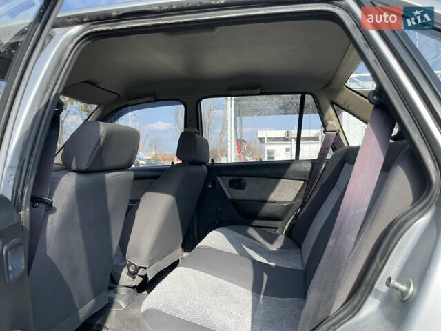 Серый Дэу Нексия, объемом двигателя 1.6 л и пробегом 185 тыс. км за 1600 $, фото 11 на Automoto.ua