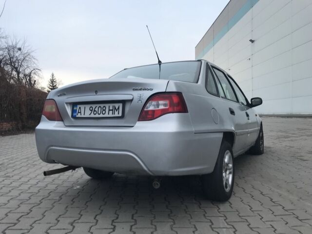 Серый Дэу Нексия, объемом двигателя 1.5 л и пробегом 500 тыс. км за 999 $, фото 10 на Automoto.ua