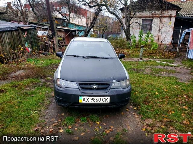 Серый Дэу Нексия, объемом двигателя 1.5 л и пробегом 158 тыс. км за 2000 $, фото 2 на Automoto.ua