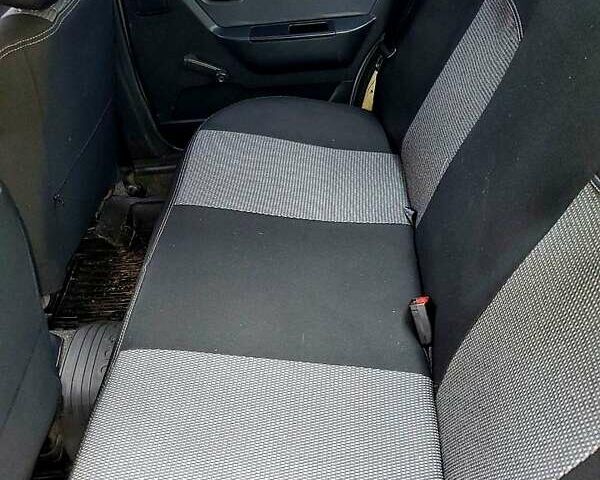 Серый Дэу Нексия, объемом двигателя 1.5 л и пробегом 158 тыс. км за 2000 $, фото 5 на Automoto.ua