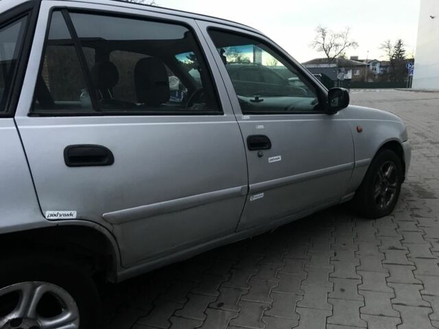 Серый Дэу Нексия, объемом двигателя 1.5 л и пробегом 500 тыс. км за 999 $, фото 11 на Automoto.ua