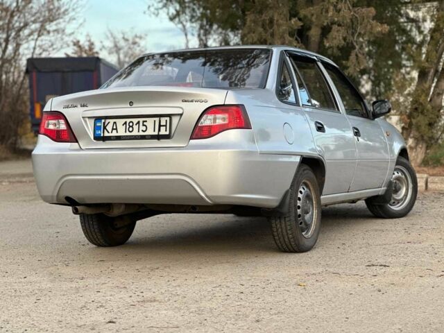 Серый Дэу Нексия, объемом двигателя 1.6 л и пробегом 106 тыс. км за 2900 $, фото 3 на Automoto.ua