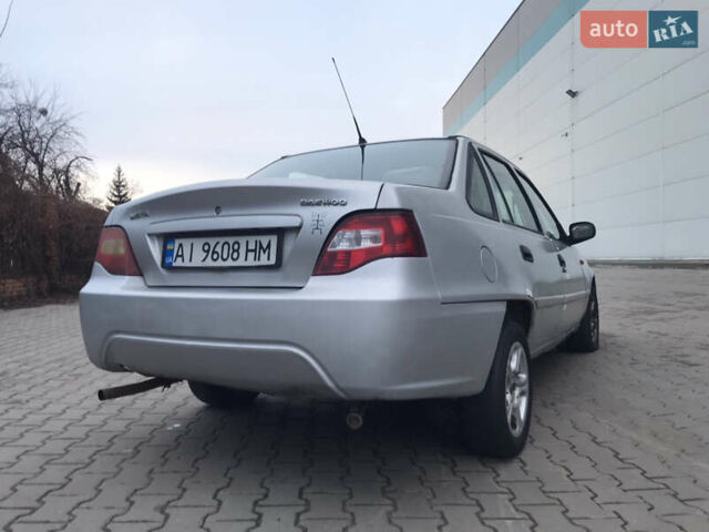 Серый Дэу Нексия, объемом двигателя 1.5 л и пробегом 500 тыс. км за 1100 $, фото 11 на Automoto.ua