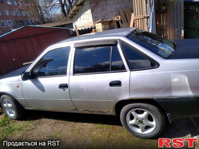 Серый Дэу Нексия, объемом двигателя 1.5 л и пробегом 158 тыс. км за 2000 $, фото 9 на Automoto.ua