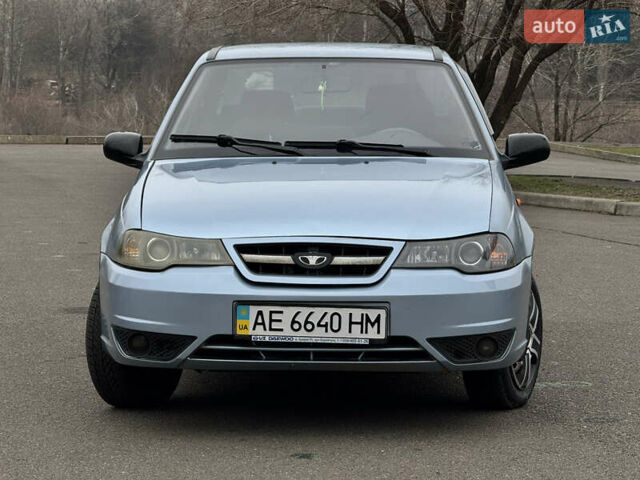 Серый Дэу Нексия, объемом двигателя 1.6 л и пробегом 132 тыс. км за 2800 $, фото 2 на Automoto.ua