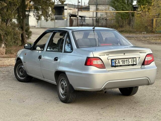 Серый Дэу Нексия, объемом двигателя 1.6 л и пробегом 106 тыс. км за 2900 $, фото 5 на Automoto.ua