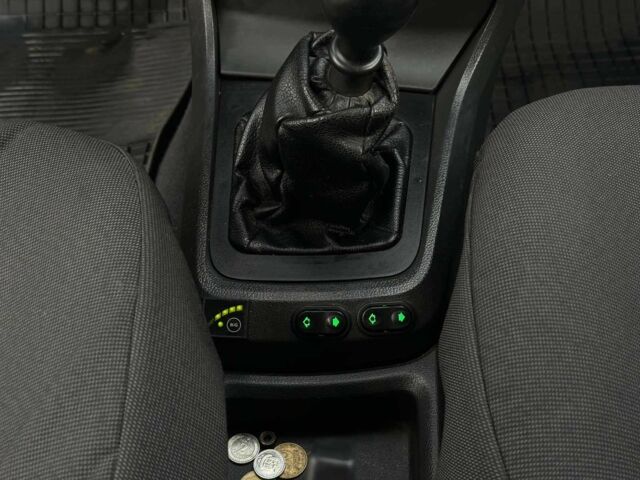 Серый Дэу Нексия, объемом двигателя 1.6 л и пробегом 106 тыс. км за 2900 $, фото 13 на Automoto.ua