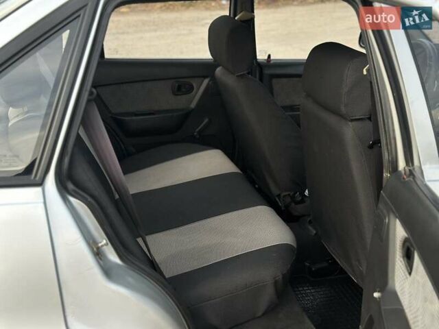 Серый Дэу Нексия, объемом двигателя 1.6 л и пробегом 106 тыс. км за 2900 $, фото 16 на Automoto.ua