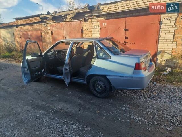 Серый Дэу Нексия, объемом двигателя 1.5 л и пробегом 57 тыс. км за 4000 $, фото 1 на Automoto.ua