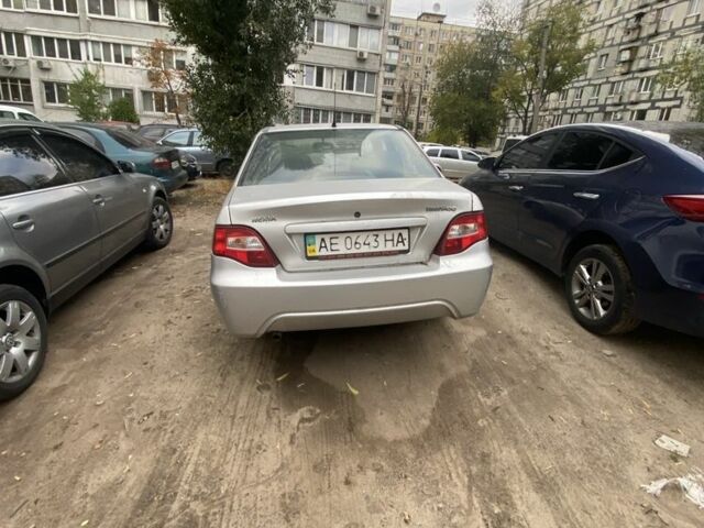 Деу Нексія 2011 у Дніпро (Дніпропетровську) на Automoto.ua Сірий Деу Нексія, об'ємом двигуна 1.5 л та пробігом 215 тис. км за 850 $, фото 4 на Automoto.ua