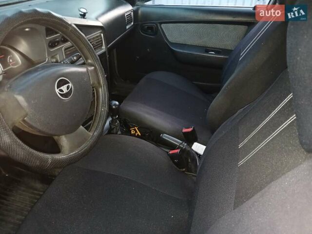 Серый Дэу Нексия, объемом двигателя 1.5 л и пробегом 210 тыс. км за 2400 $, фото 7 на Automoto.ua