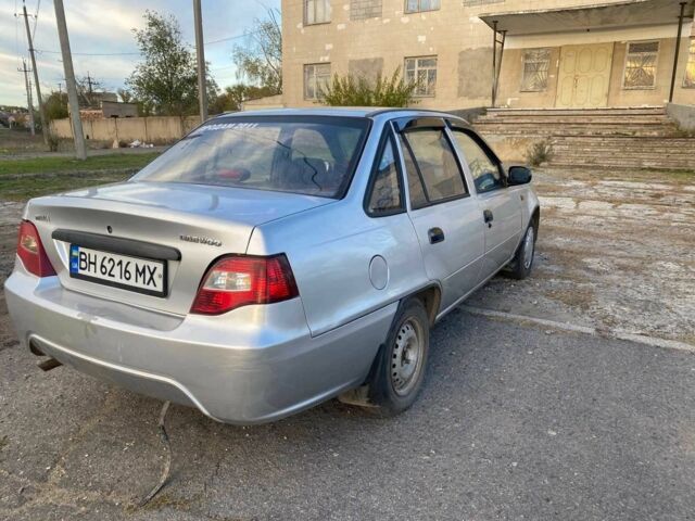 Деу Нексія 2011 у Болграде на Automoto.ua Сірий Деу Нексія, об'ємом двигуна 1.5 л та пробігом 238 тис. км за 2150 $, фото 3 на Automoto.ua