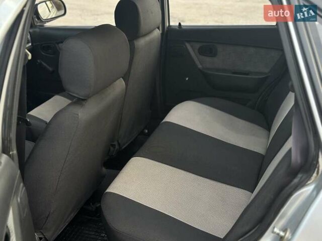 Серый Дэу Нексия, объемом двигателя 1.6 л и пробегом 106 тыс. км за 2900 $, фото 17 на Automoto.ua