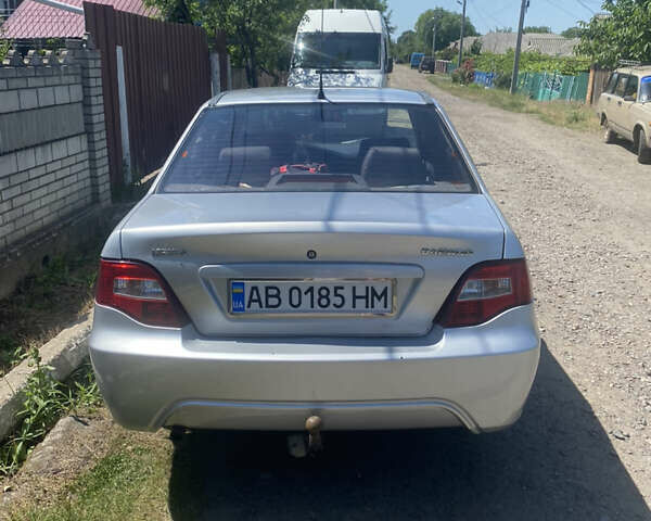 Серый Дэу Нексия, объемом двигателя 1.5 л и пробегом 170 тыс. км за 2300 $, фото 2 на Automoto.ua