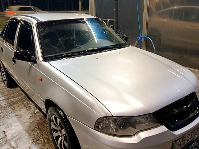 Деу Нексія 2012 у Дніпро (Дніпропетровську) на Automoto.ua Сірий Деу Нексія, об'ємом двигуна 1.5 л та пробігом 0 тис. км за 2850 $, фото 8 на Automoto.ua