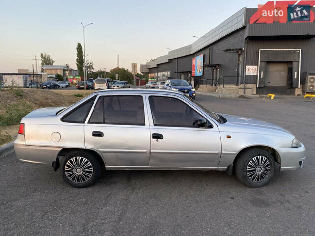 Серый Дэу Нексия, объемом двигателя 1.5 л и пробегом 210 тыс. км за 2540 $, фото 7 на Automoto.ua
