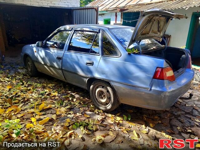 Сірий Деу Нексія, об'ємом двигуна 1.5 л та пробігом 487 тис. км за 1000 $, фото 6 на Automoto.ua