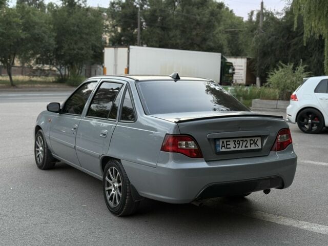 Серый Дэу Нексия, объемом двигателя 1.5 л и пробегом 185 тыс. км за 2900 $, фото 2 на Automoto.ua