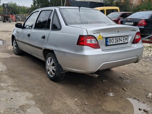 Сірий Деу Нексія, об'ємом двигуна 1.5 л та пробігом 307 тис. км за 1600 $, фото 2 на Automoto.ua