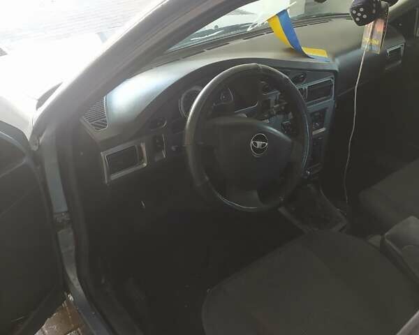 Сірий Деу Нексія, об'ємом двигуна 1.6 л та пробігом 267 тис. км за 1350 $, фото 2 на Automoto.ua