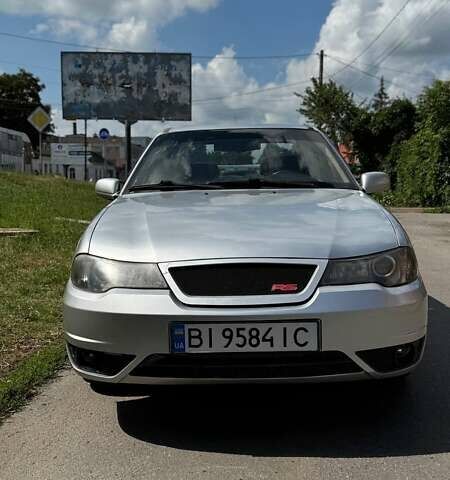 Сірий Деу Нексія, об'ємом двигуна 1.6 л та пробігом 27 тис. км за 4200 $, фото 2 на Automoto.ua