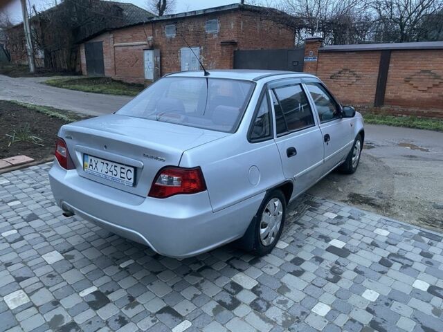 Серый Дэу Нексия, объемом двигателя 1.5 л и пробегом 195 тыс. км за 1750 $, фото 4 на Automoto.ua