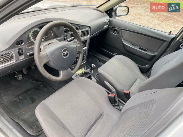 Сірий Деу Нексія, об'ємом двигуна 1.6 л та пробігом 212 тис. км за 1500 $, фото 6 на Automoto.ua