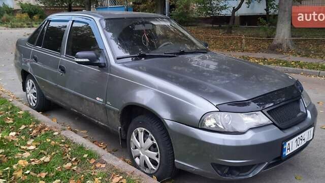 Деу Нексія 2014 у Києві на Automoto.ua Сірий Деу Нексія, об'ємом двигуна 1.5 л та пробігом 183 тис. км за 2000 $, фото 4 на Automoto.ua