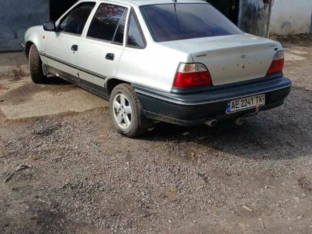 Серый Дэу Нексия, объемом двигателя 1.5 л и пробегом 3 тыс. км за 1450 $, фото 3 на Automoto.ua