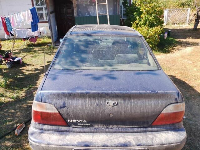 Синий Дэу Нексия, объемом двигателя 1.5 л и пробегом 400 тыс. км за 1050 $, фото 4 на Automoto.ua