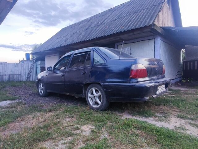 Синий Дэу Нексия, объемом двигателя 0 л и пробегом 1 тыс. км за 700 $, фото 6 на Automoto.ua