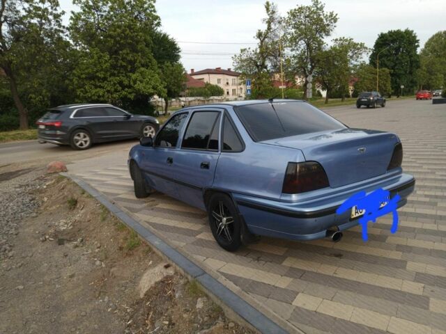 Синий Дэу Нексия, объемом двигателя 0 л и пробегом 228 тыс. км за 2500 $, фото 1 на Automoto.ua