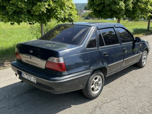 Синий Дэу Нексия, объемом двигателя 1.5 л и пробегом 1 тыс. км за 1500 $, фото 4 на Automoto.ua
