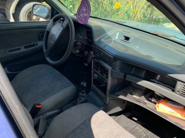 Синій Деу Нексія, об'ємом двигуна 1.5 л та пробігом 3 тис. км за 952 $, фото 4 на Automoto.ua