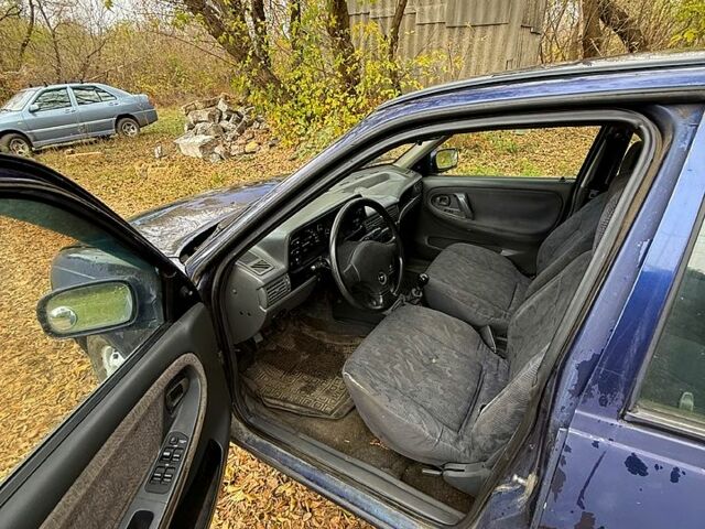 Синій Деу Нексія, об'ємом двигуна 1.5 л та пробігом 0 тис. км за 450 $, фото 4 на Automoto.ua