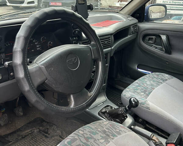 Синий Дэу Нексия, объемом двигателя 1.5 л и пробегом 237 тыс. км за 1500 $, фото 11 на Automoto.ua